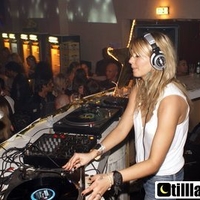 DJ KARMINA MILOJEVIC